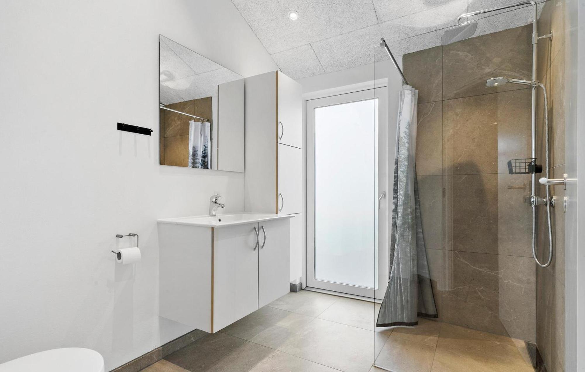 Beautiful Home In Tarm With Sauna Kültér fotó